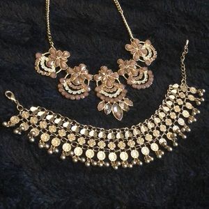 Necklace and bracelet